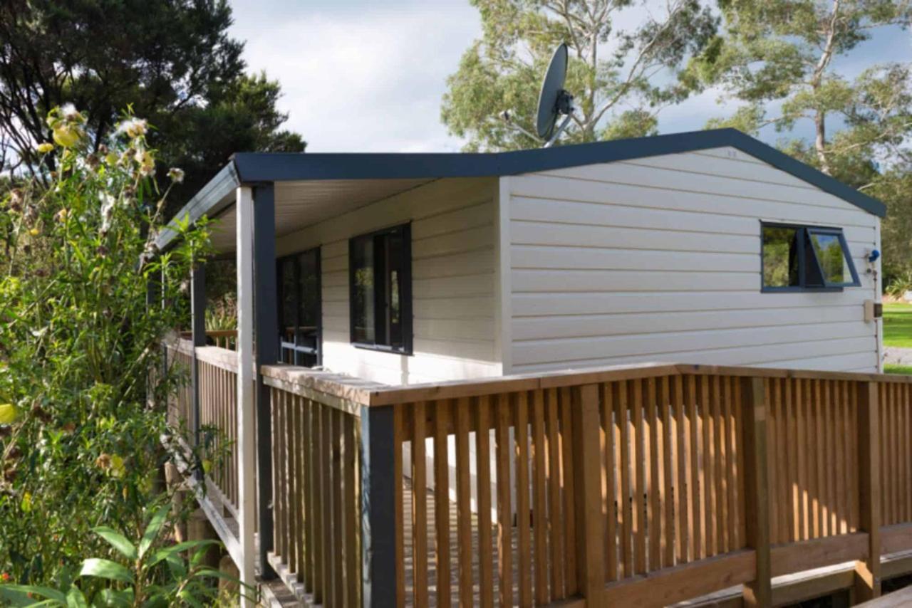 Russell-Orongo Bay Holiday Park Екстериор снимка
