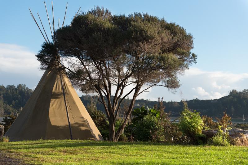 Russell-Orongo Bay Holiday Park Екстериор снимка