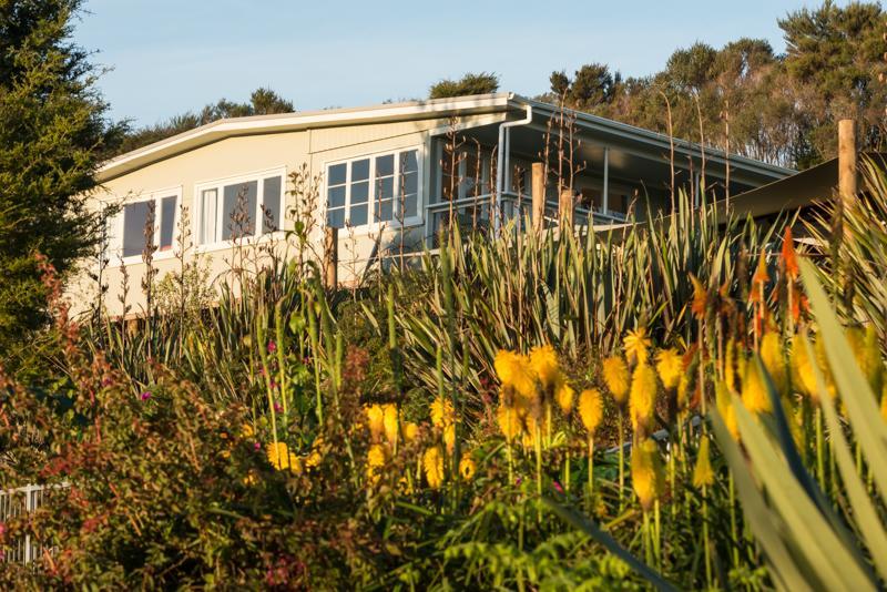 Russell-Orongo Bay Holiday Park Екстериор снимка